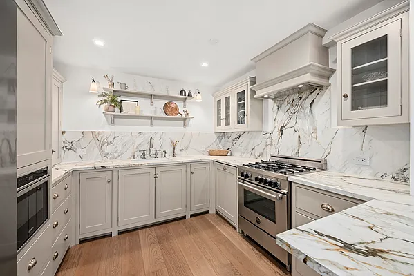 Sold by William Raveis Real Estate | media 13