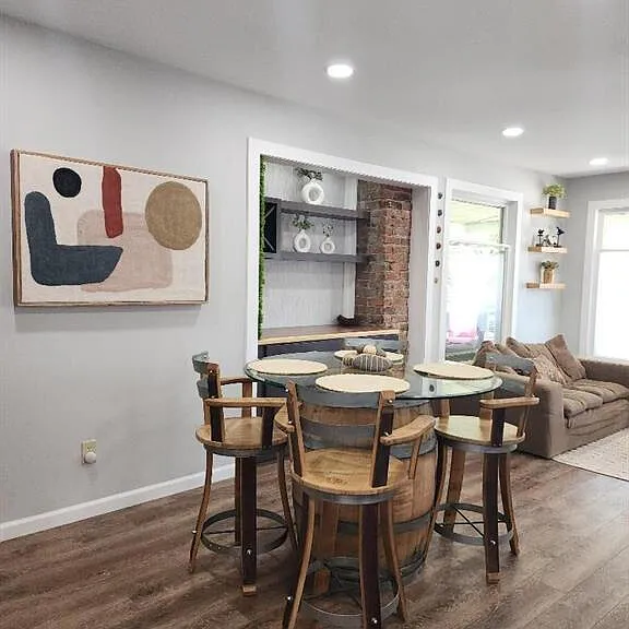 227 West St — Photo 8