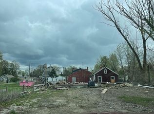 1047 Patchen Rd, Oregon, OH 43616