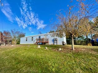 416 Back Alley Ln, Fries, VA 24330