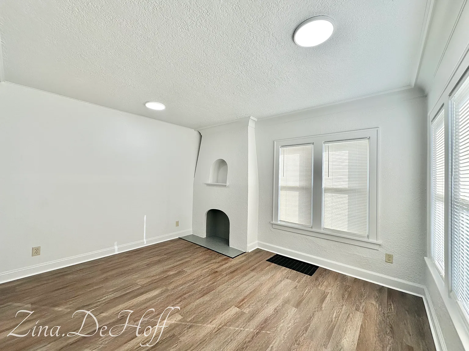 3 bed, 1279 sqft, $1,295 — Photo 3
