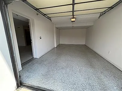 17 Rosewood Ct #103 — Photo 16