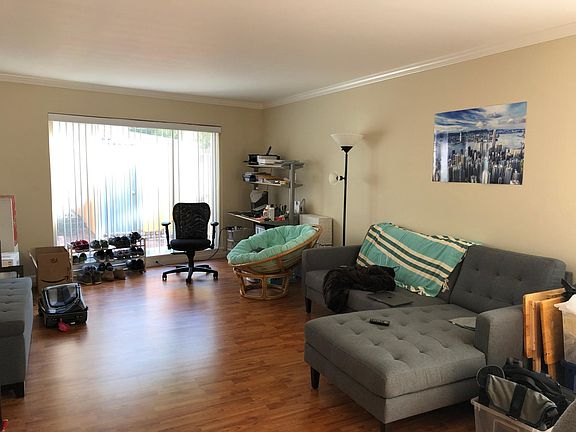 4th image of 123 N El Camino Real APT 1