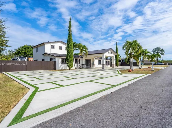 20221 SW 318th St, Homestead, FL 33030