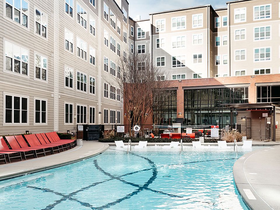 2nd image of 3001 Hillsborough St #1