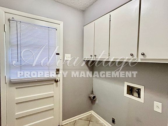 5th image of 6158 Flodden Dr