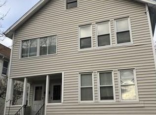 121 Pleasant St #1, Watertown, MA 02472