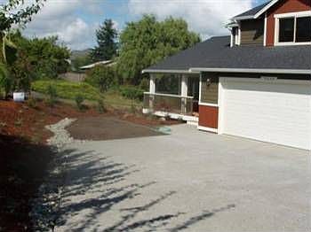 2nd image of 9632 SE Southworth Dr