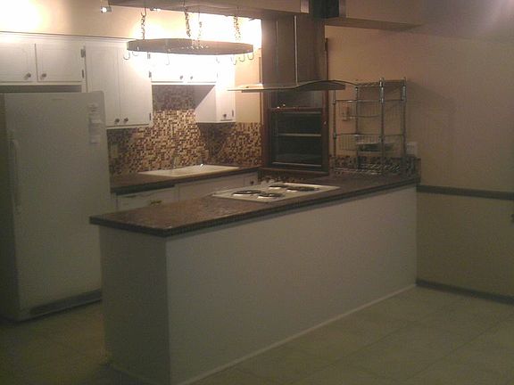 3rd image of 13607 Fordham Ave