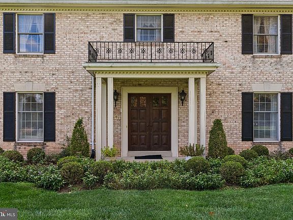 3rd image of 1207 Towlston Rd