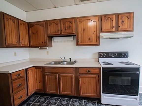 5th image of 800-806 N 8th St #2