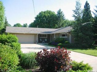 28550 Harvard Rd, Beachwood, OH 44122