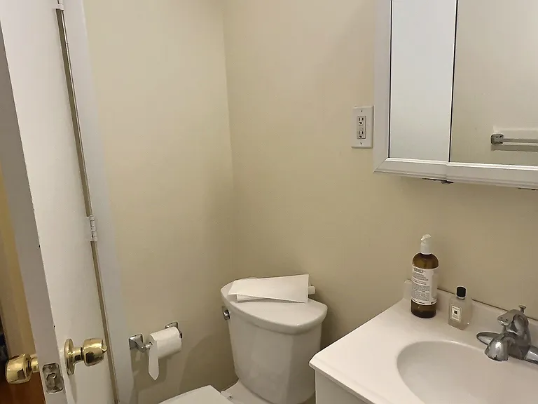 1027 Commonwealth Ave #32 — Photo 10