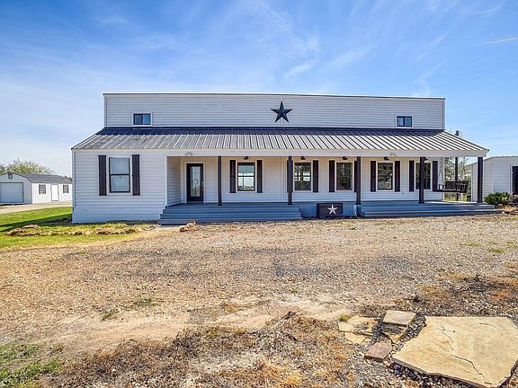 2nd image of 4165 Pin Oak Rd