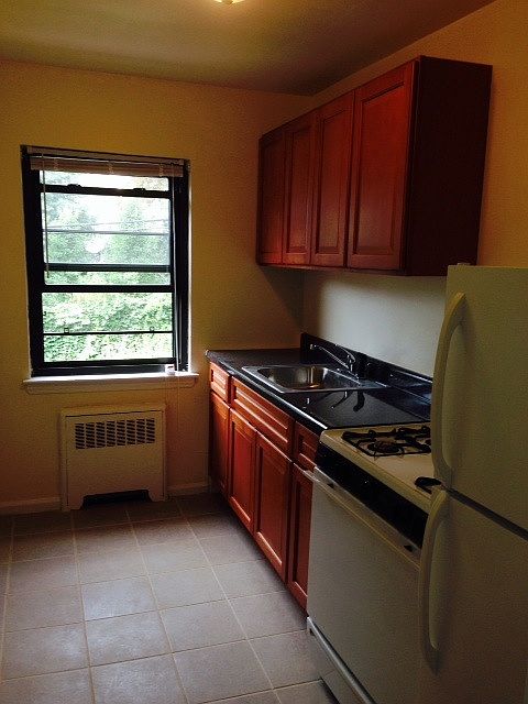 Typical kitchen layout