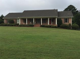 205 W Mill Dr, Stockbridge, GA 30281