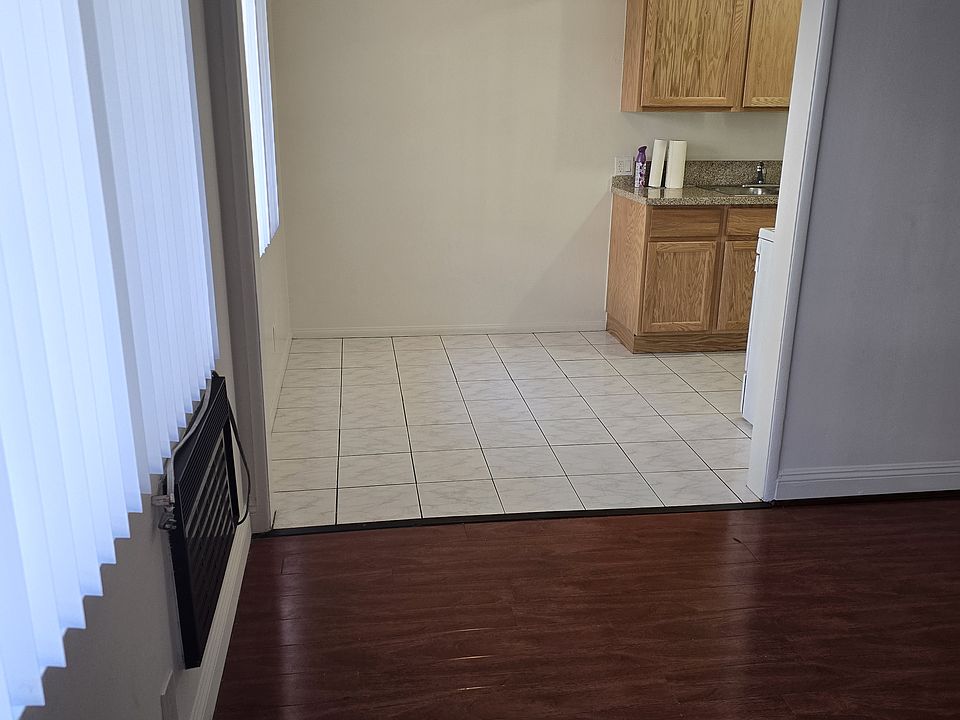 1st image of 6107 Tujunga Ave APT 1