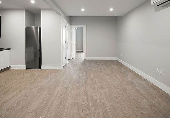 5th image of 292 Linden Blvd #4N