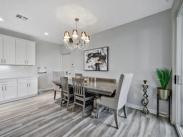 2280 Lattice Ln — Photo 11