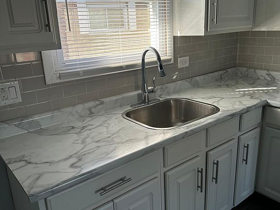 2nd image of 8415 W 82nd St #2