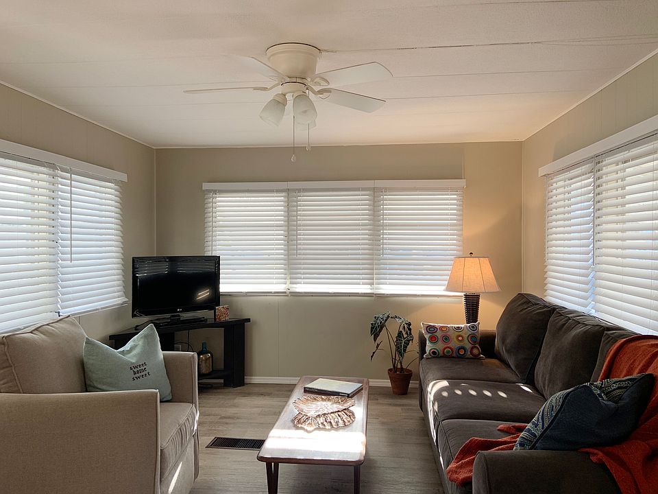 1st image of 4748 Sea Island Ave