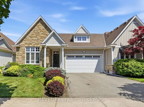 90 Sunrise Ct, Fort Erie, ON L0S 1N0