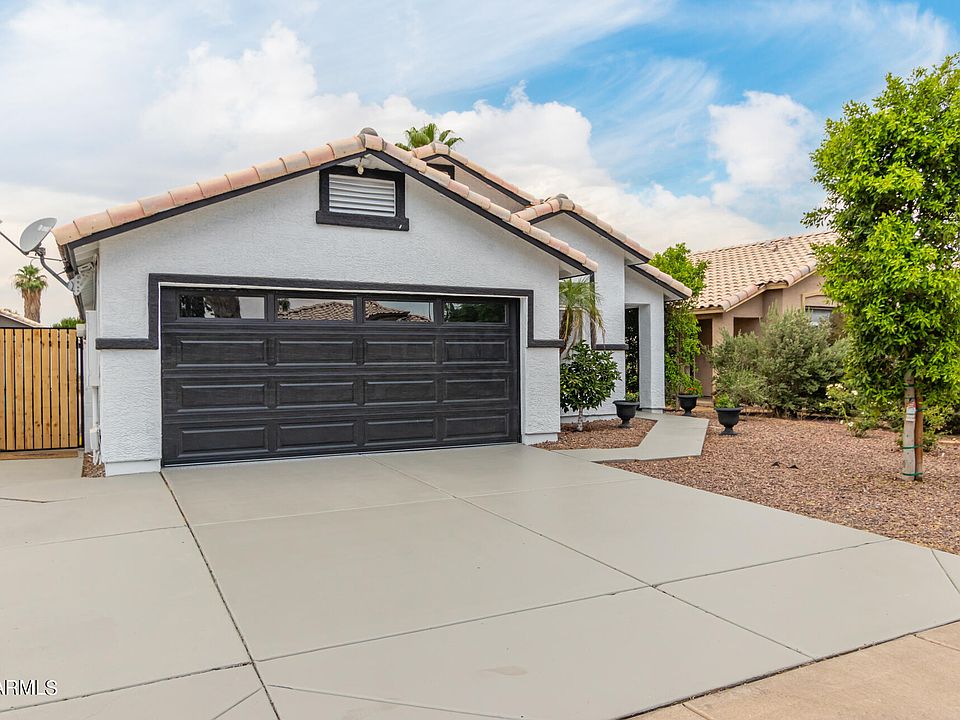 1st image of 1806 N 88TH Avenue
