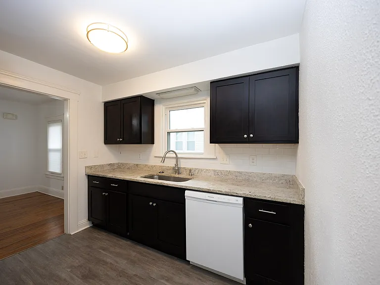 1156 Belrose Rd — Photo 3
