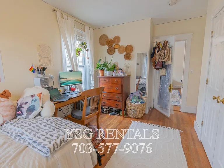 40 Easton St #3 — Photo 7