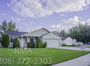 822 S Chestnut St, Nampa, ID 83686