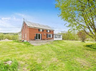 560 River Road, Berkshire, VT 05457