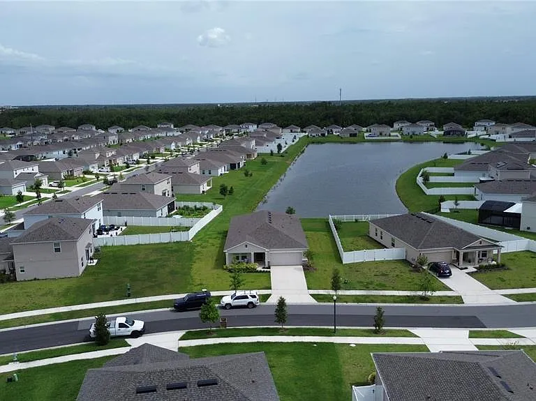 121 Citrine Loop — Photo 36