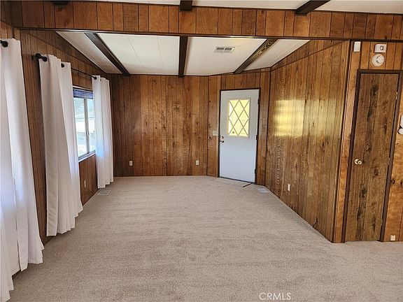 3rd image of 5181 Royal Oaks Dr