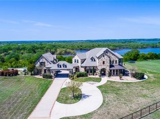 10500 W Rocky Creek Rd, Crowley, TX 76036