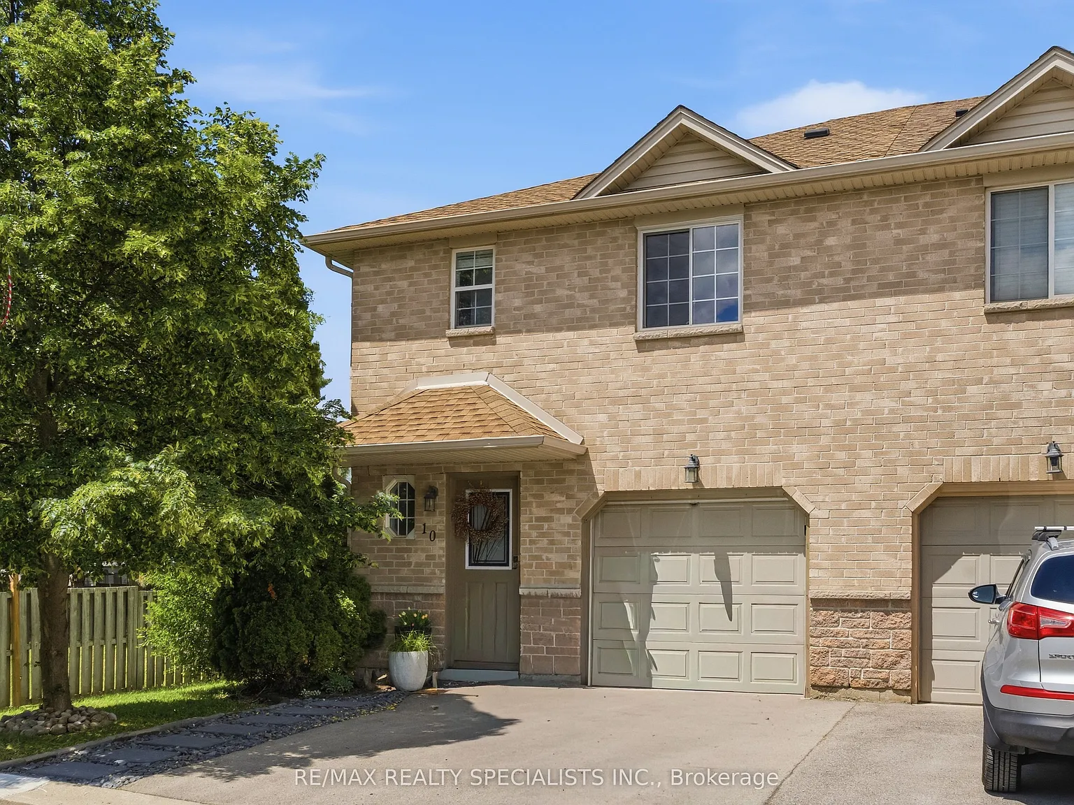 3 bed, $2,600 — Photo 2