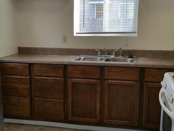 3rd image of 6735-6737 Mohawk St #6735