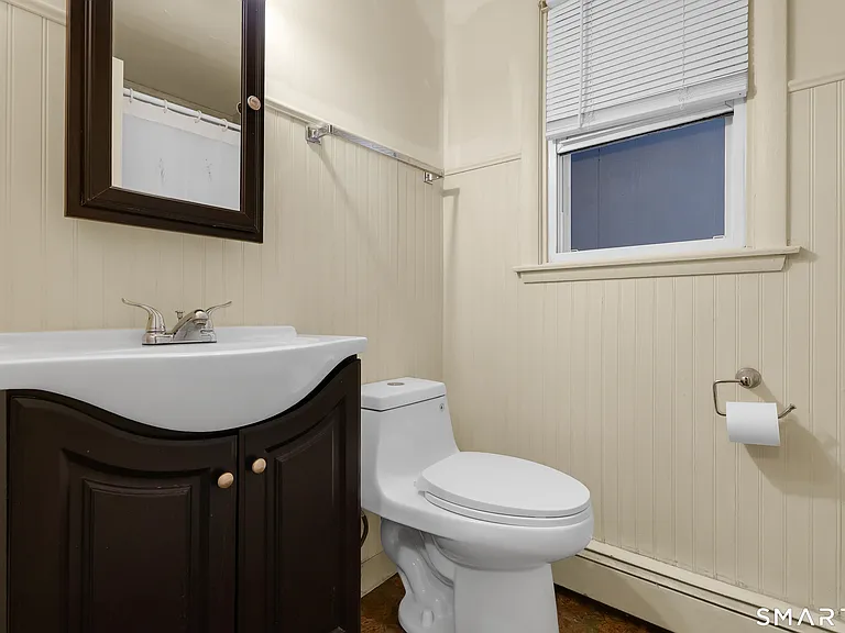 10 Grant St #1 — Photo 15