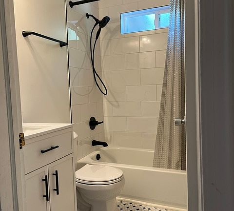 5th image of 2417 Cascadilla St