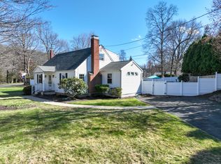 45 Sweet Birch Dr, Meriden, CT 06450