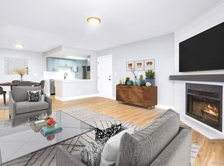 904 S Walden Way UNIT 102, Aurora, CO 80017