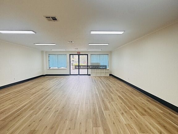 5th image of 2907 Nederland Ave #107001002