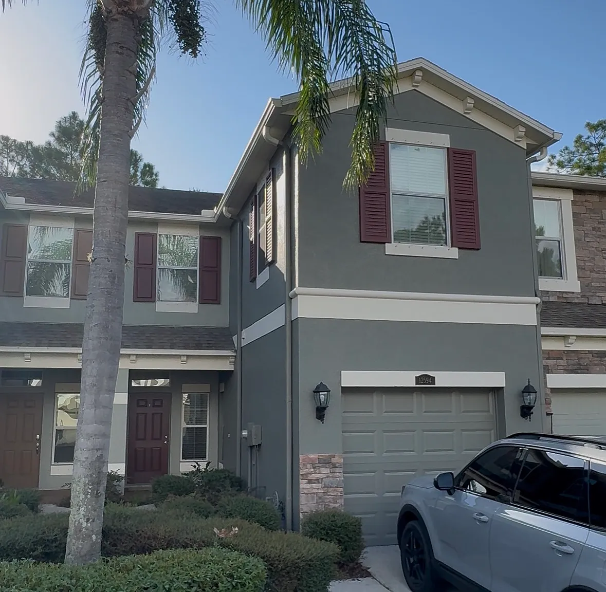 3 bed, 2.5 bath, 1989 sqft, $2,900 — Photo 1