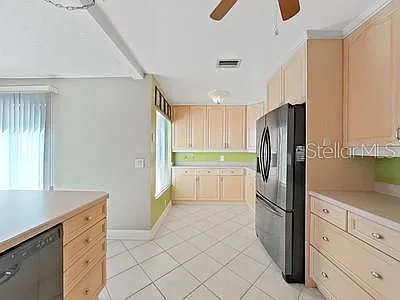 700 Starkey Rd #422 — Photo 8