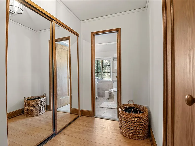 12 Hampton Rd — Photo 17