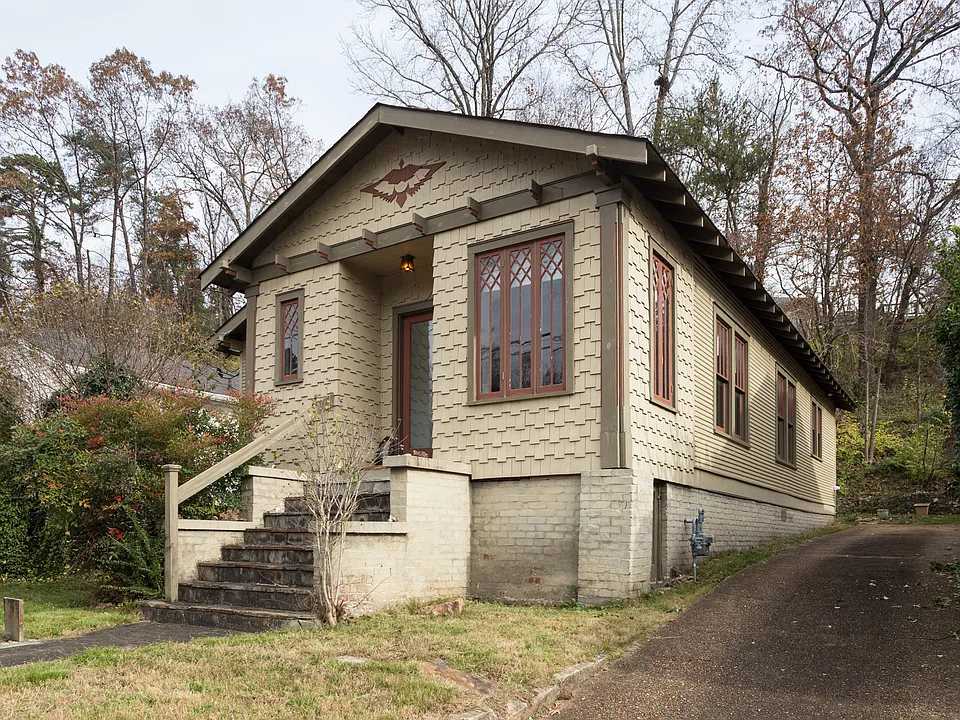 1304 Hixson Pike