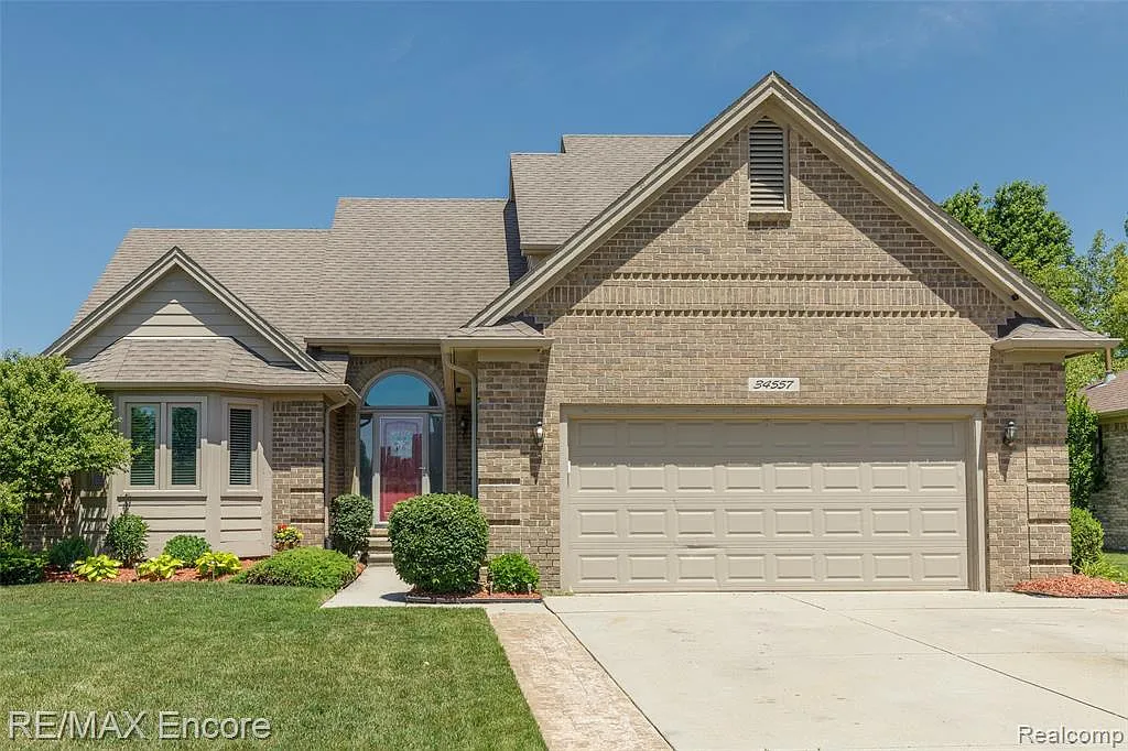34557 Blue Spruce Rd photo 1