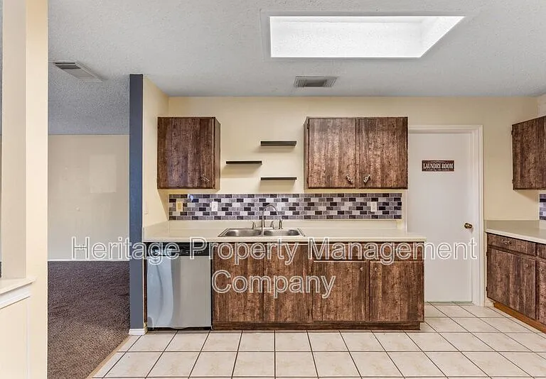 6863 Cypress Mist Dr — Photo 14