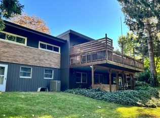 2878 W Bundy Rd, Coloma, MI 49038