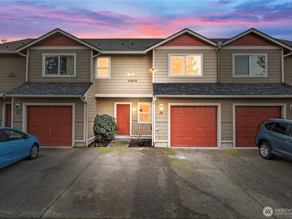 10910 13th Avenue E #14, Tacoma, WA 98445