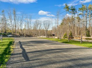 7 Winn Trl, Cape Neddick, ME 03902
